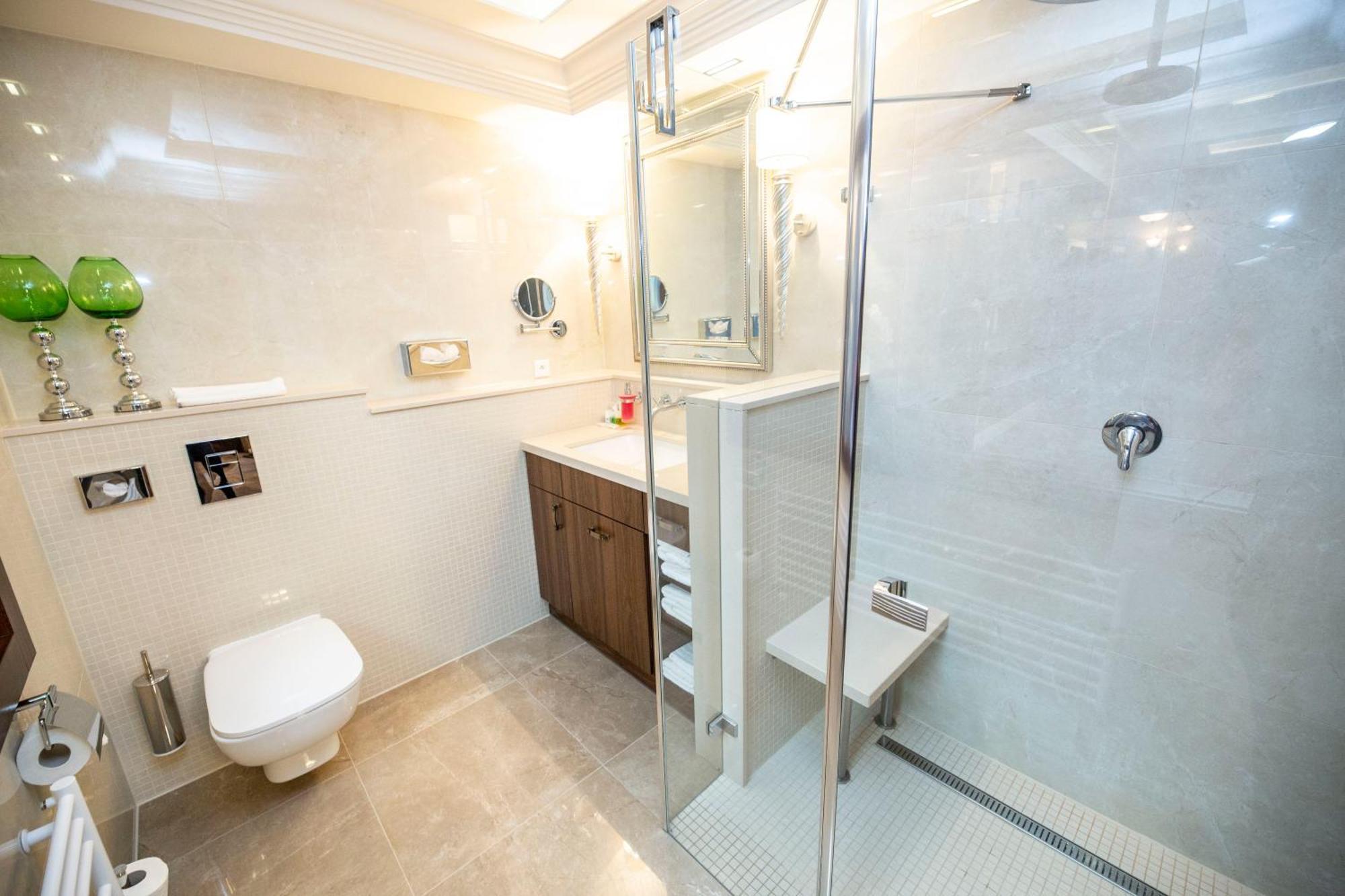 Hotel Dvorana Karlovy Vary Extérieur photo