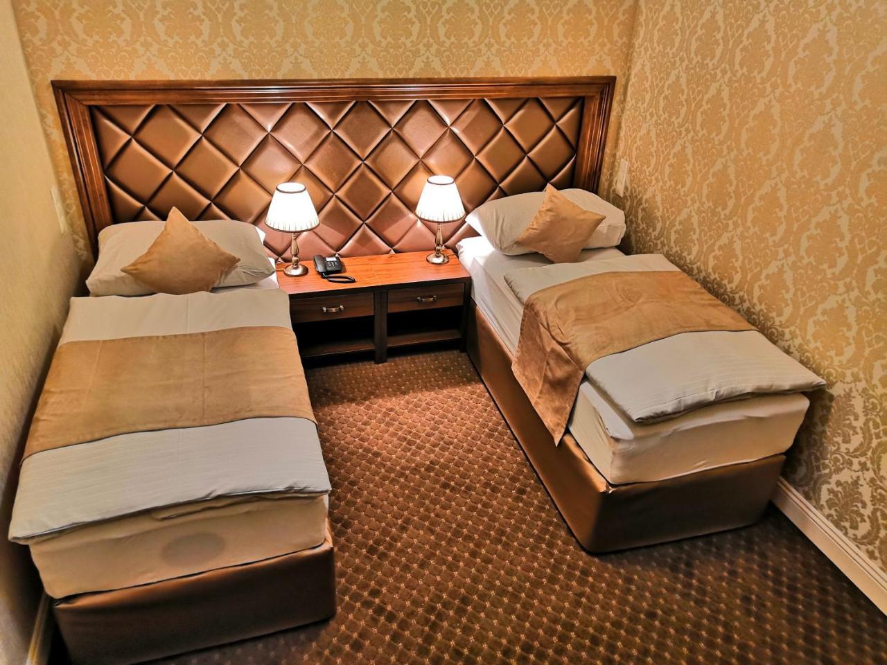 Hotel Dvorana Karlovy Vary Extérieur photo