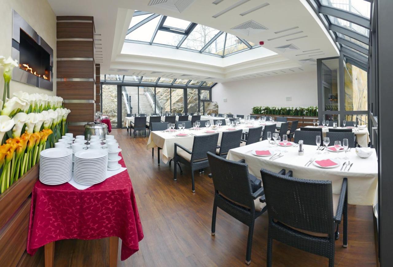 Hotel Dvorana Karlovy Vary Extérieur photo
